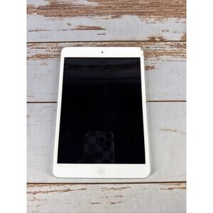 Apple iPad Mini 2 - A1489 - 7.9" Screen 32GB WiFi - Silver- For Parts